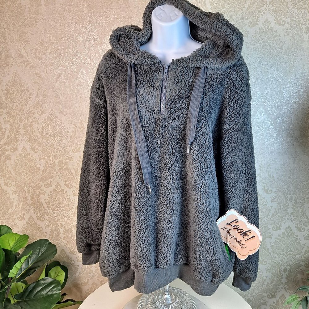 Gray Teddy Bear Hoodie Size Large 1/4 Zip Side Pockets Fuzzy Drawstring Hood EUC - Picture 2 of 11